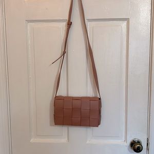 Sage Pink Woven Cross Body Purse